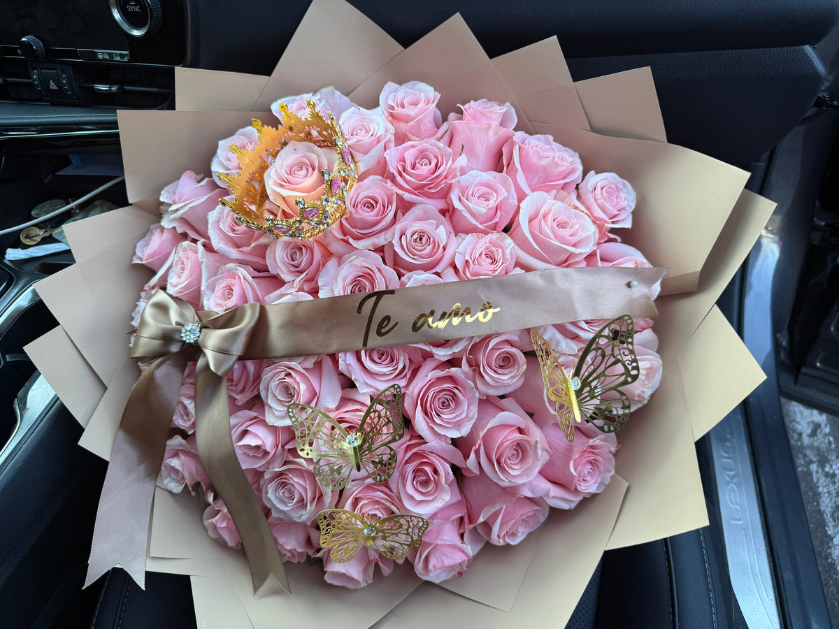 Ramo Buchon Jessica by Bianca's Flowers