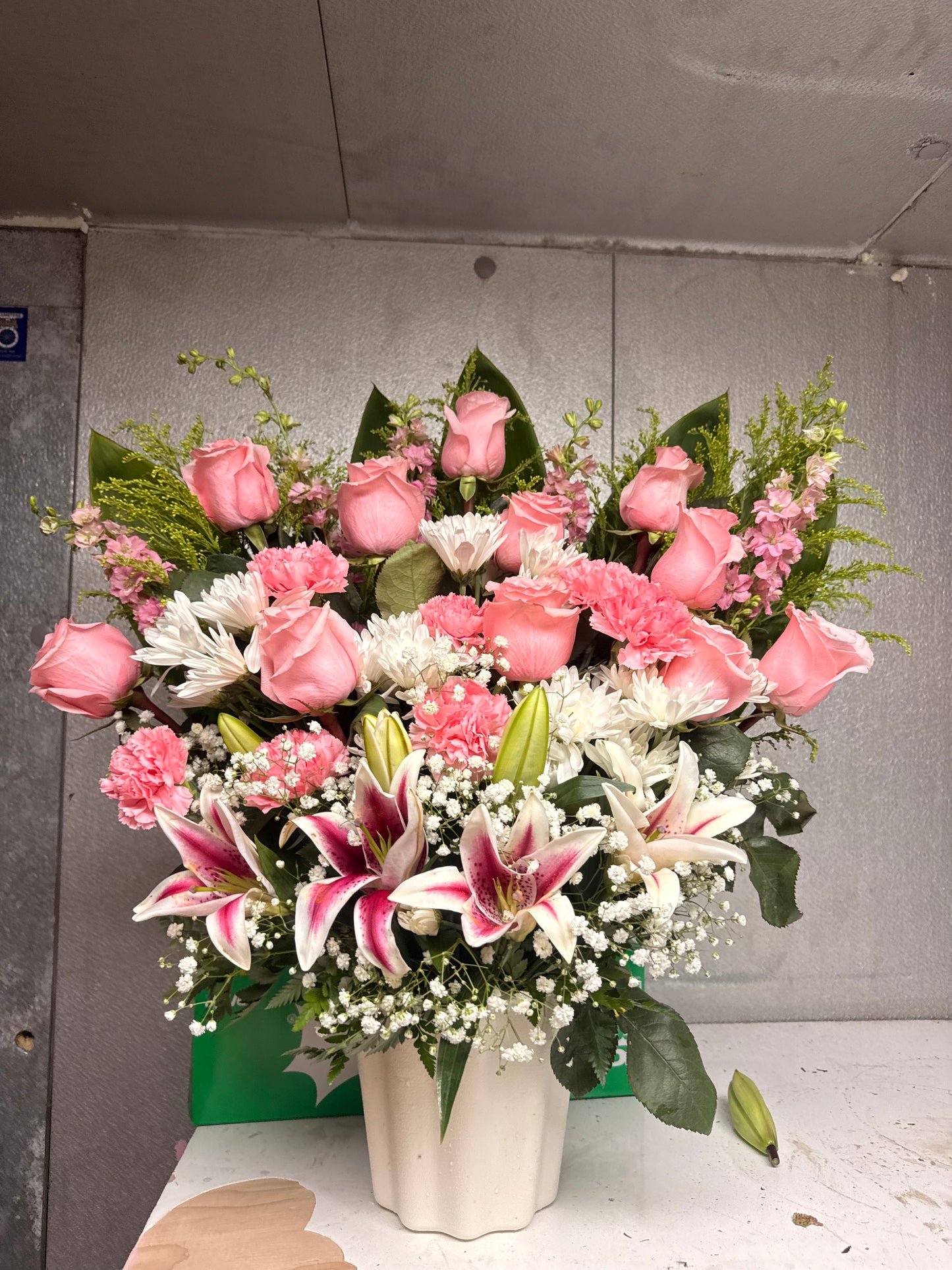 Standing Flowers Pink Bee Sweet by Bianca's Flowers