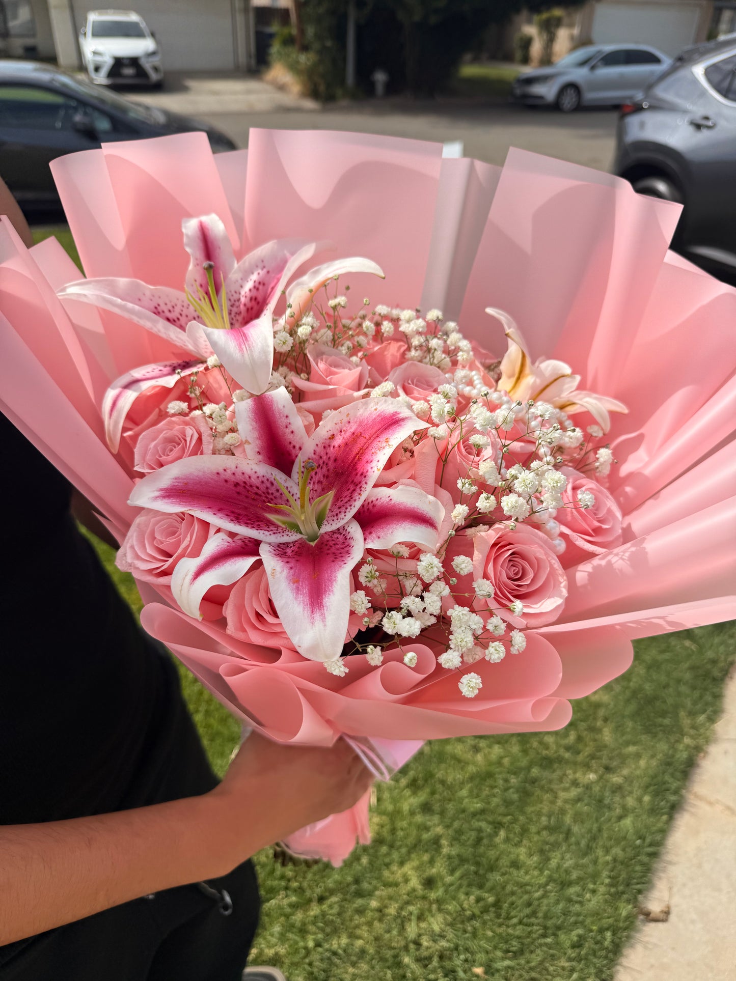 Pink Bee Sweet Rose by Bianca's Flowers