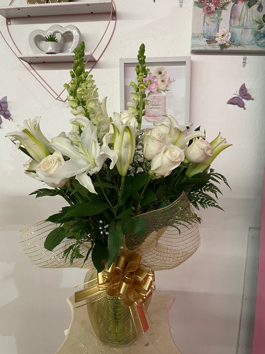 Pure White by Bianca's Flowers