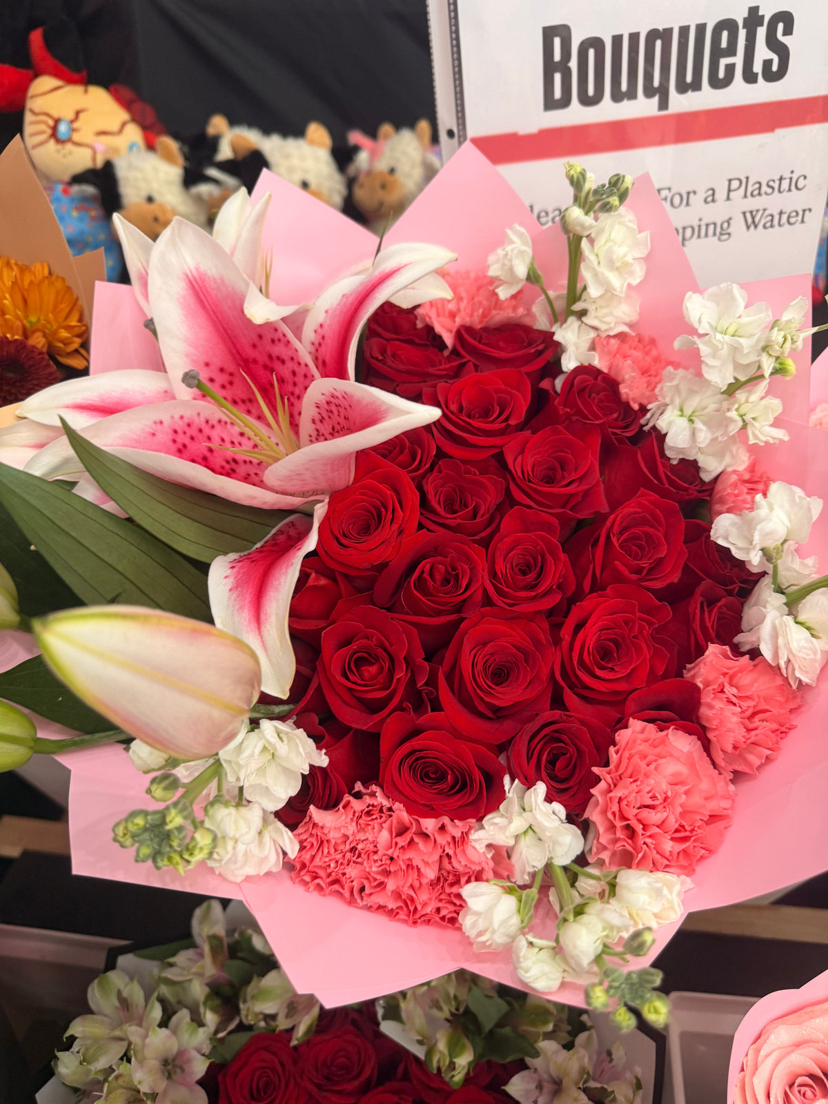 Red Pink Bouquet by Bianca's Flowers
