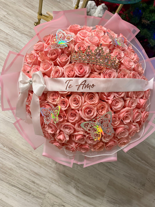 Bee Sweet 100 Roses by Bianca's Flowers