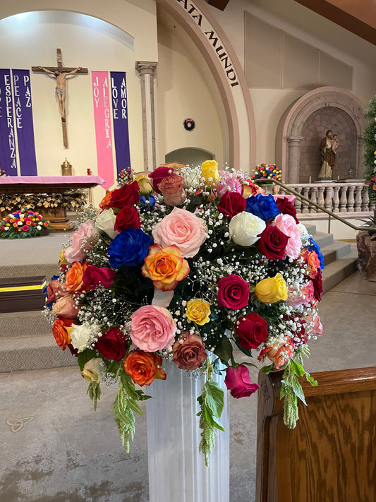 Different Colored Centerpieces by Bianca's Flowers