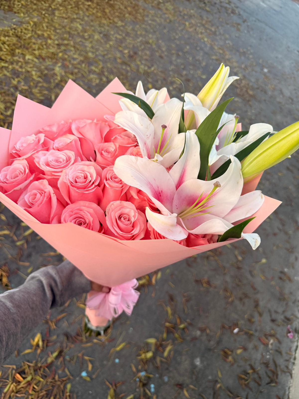 Bee Sweet Lily by Bianca's Flowers
